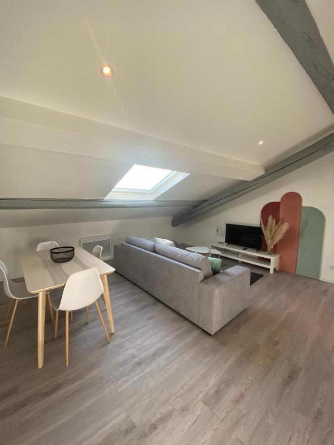Liberte 1 - T2 Proche Gare Et Centre Commercial Polygone- Beziers- Wifi- Tv Connecte Buitenkant foto